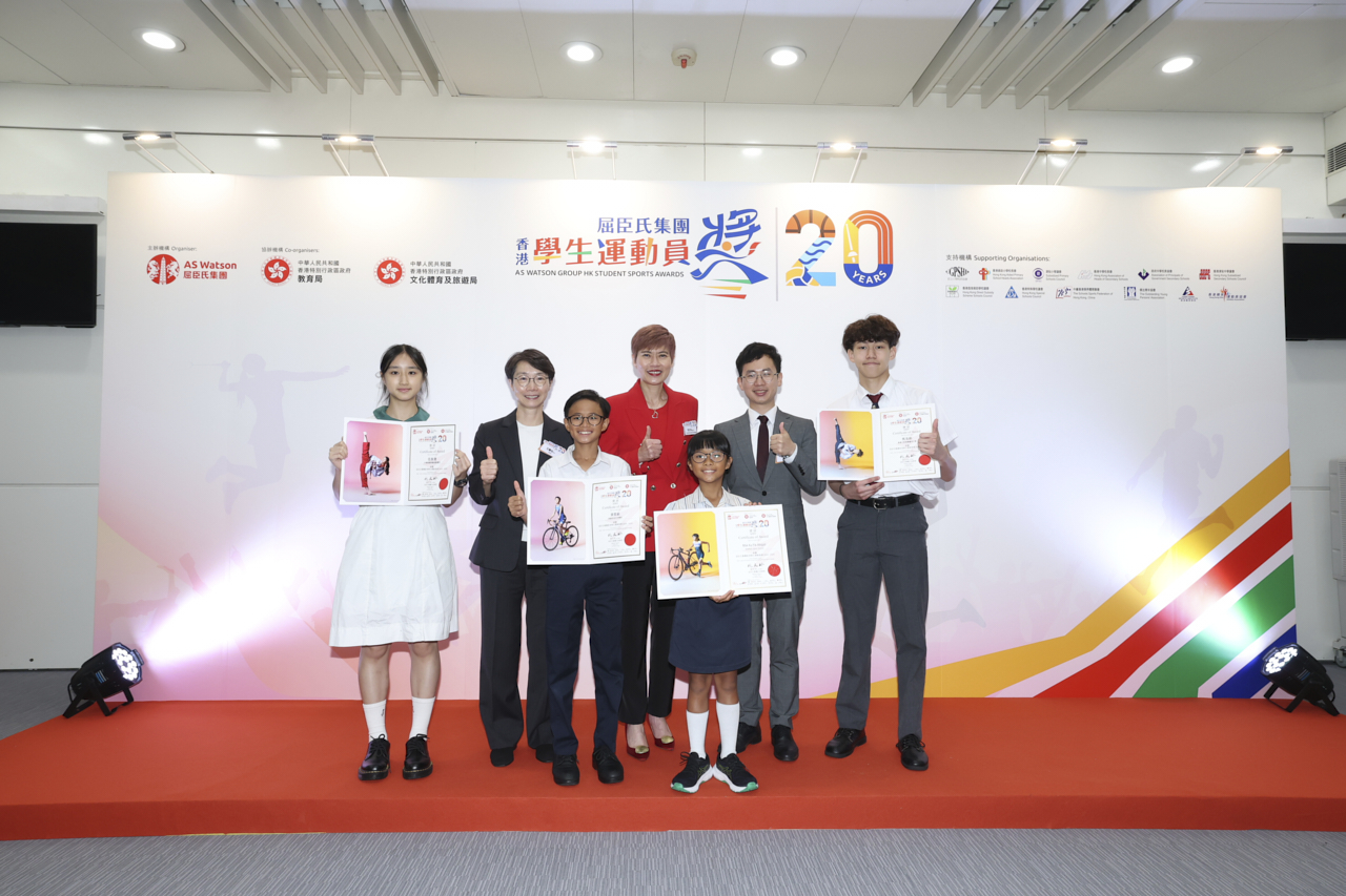  Dr. Malina Ngai, Group CEO of AS Watson remarked that the Group’s steadfast dedication to advancing the development of student sports in Hong Kong over the past two decades.